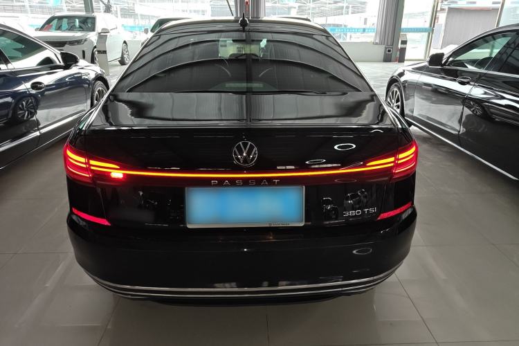 Used Volkswagen Passat 2025 Premium Version 380TSI Dragon Edition