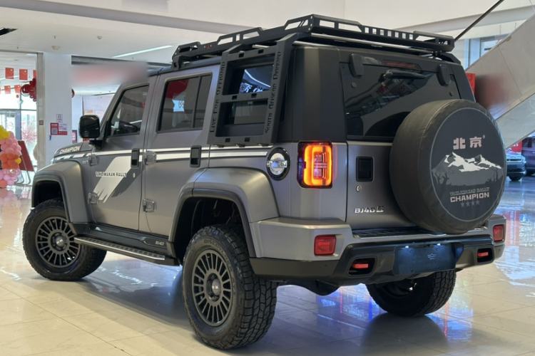 Used BAIC Off-Road BJ40 2023 2.0T Automatic Four-Wheel Drive Ring of the Tower Champion Edition
