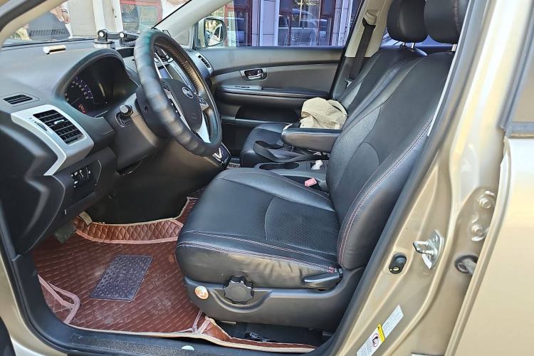 Used BYD S6 2014 2.4L Automatic Prestige 5-Seater
