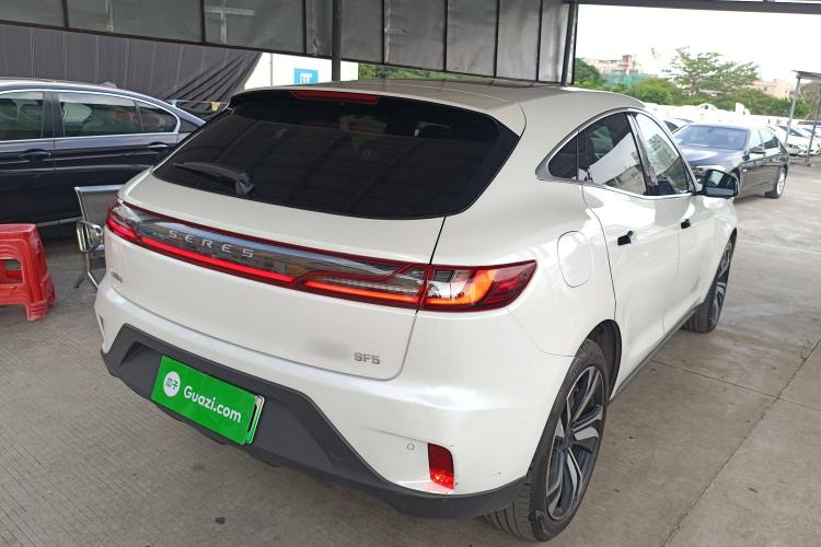 Used SERES SF5 2021 Four-Wheel Drive Freedom Expedition Edition