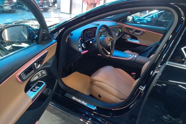 Used Mercedes-Benz E-Class 2026 E 300 L Luxury
