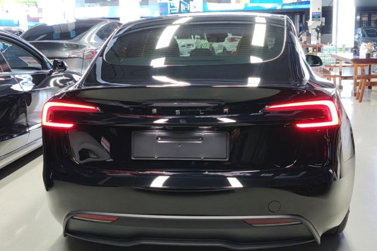 Used Tesla Model 3 2023 Rear-Wheel-Drive Version