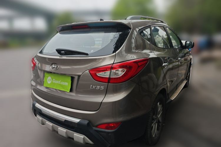 Used Hyundai ix35 2013 2.0L Automatic Two-Wheel Drive Smart GLS China IV Standard Rear Right 45 Deg