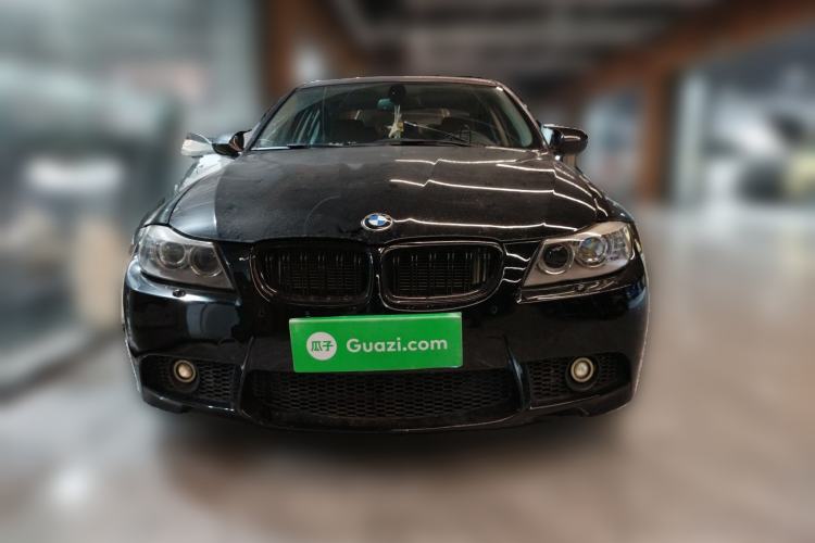 Used BMW 3 Series 2010 320i Luxury Model
