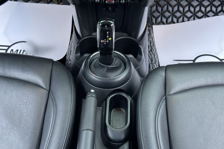 Used MINI MINI 2018 1.5T ONE PLUS