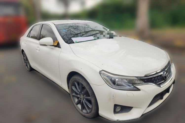 Used Toyota Reiz 2013 2.5S Elite Edition Front Right 45 Deg