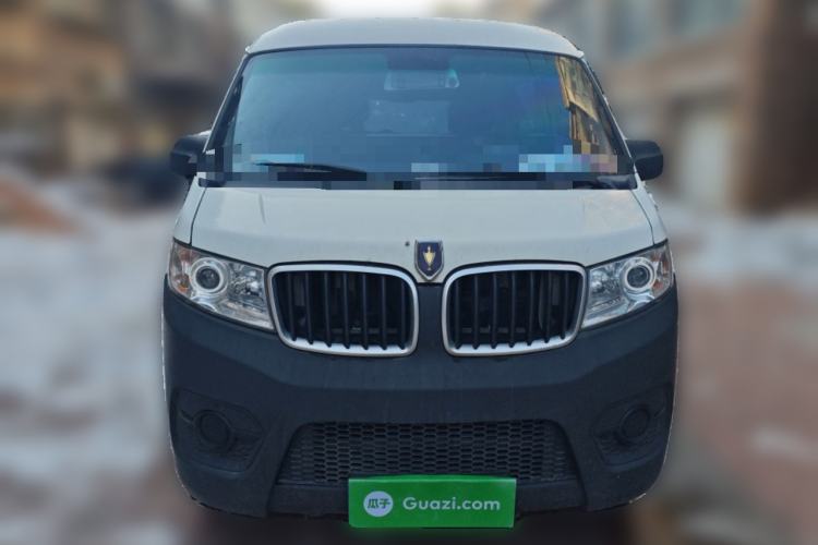 Used Jinbei Hiace X30 2020 1.5L Super-Comfortable Version China VI Standard SWC15M Front