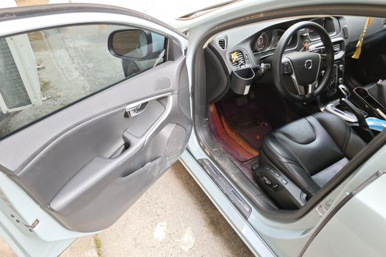 Used Volvo V40 2018 T3 Zhiyi Edition Driver Seat