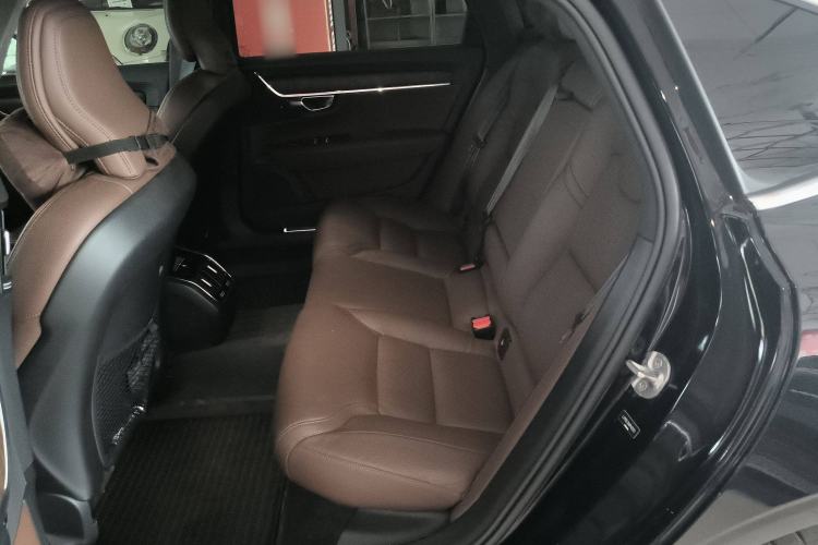 Used Volvo S90 2024 B5 Zhiyuan Luxury Edition
