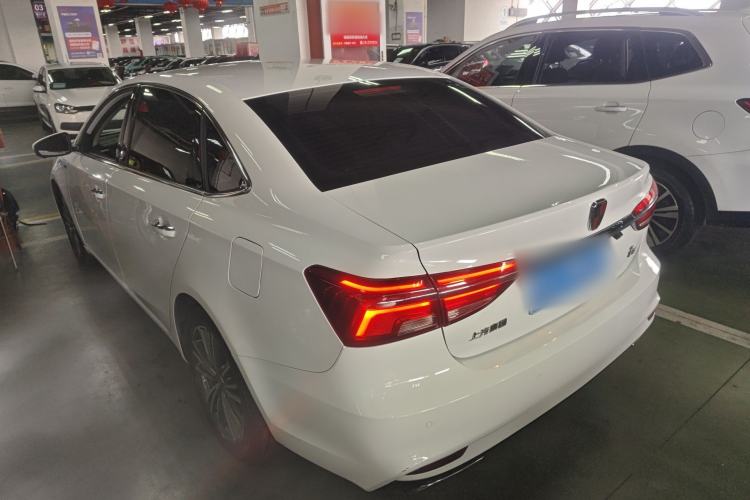 Used Roewe i6 2020 PLUS 1.6L CVT 4G Connected Glory Holographic Edition
