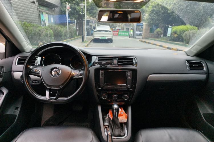 Used Volkswagen Sagitar 2017 1.6L Automatic Comfort Model