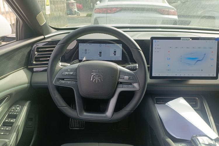 Used BYD Qin L 2025 DM-i Smart Drive 120KM Superior Model Steering Wheel