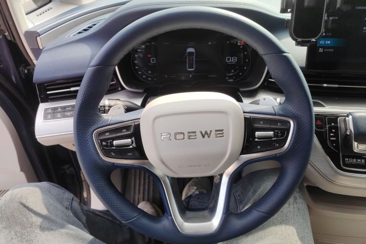 Used Roewe iMAX8 2022 400TGI Celebration Edition
