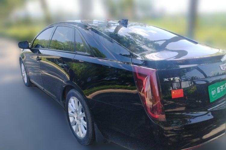 Used Cadillac XTS 2017 28T Tech Edition Rear Left 45 Deg