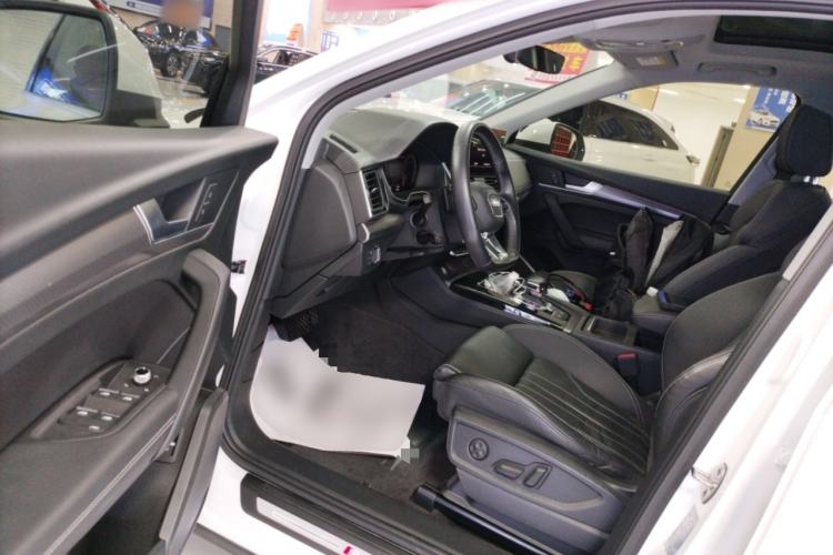 Used Audi Q5L 2022 40T Luxury Dynamic Model