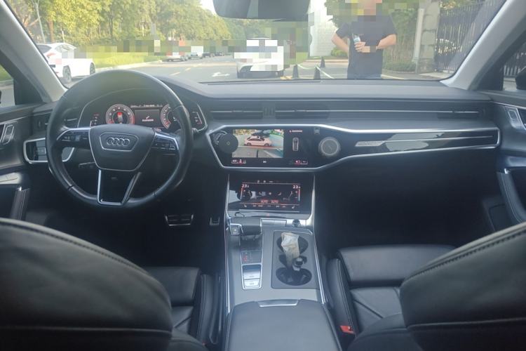 Used Audi A6 2022 allroad quattro Explorer 55 TFSI Prestige Off-Road Model
