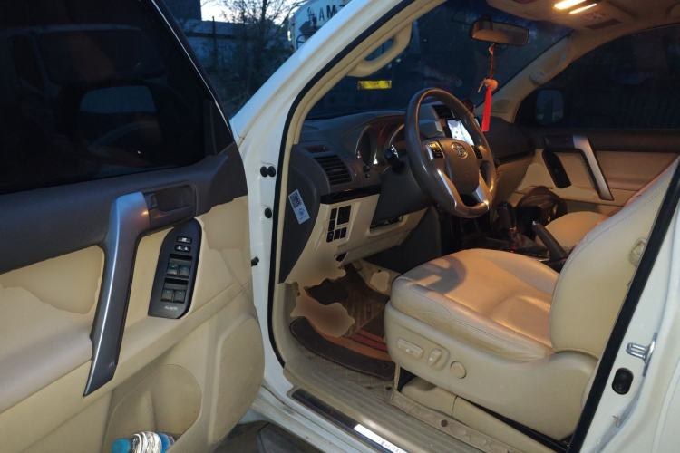Used Toyota Prado 2014 2.7L Middle East Version Parallel Import Driver Seat