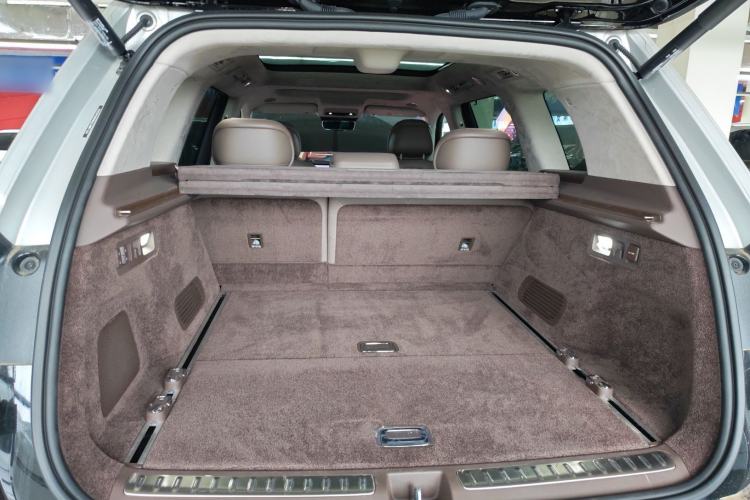 Used Hima AITO M9 2024 All-Electric Ultra Version 100 kWh 5-Seater Model Trunk