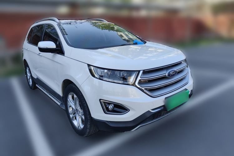 Used Ford Edge 2016 EcoBoost 245 Four-Wheel Drive Titanium Edition 7-Seater Front Right 45 Deg