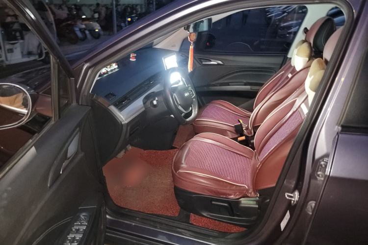 Used NETA V 2021 Standard Range Entertainment Version – Upgraded Model