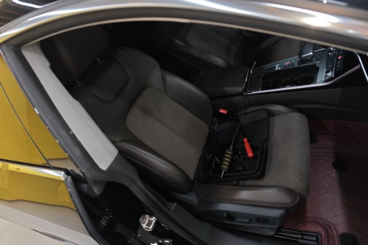 Used Audi A7L 2024 45TFSI S-line Dream-Building Edition Flow Crystal Package
