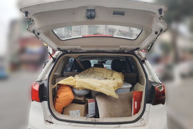 Used Haima S7 2013 2.0L Manual ZhiShang Version Trunk