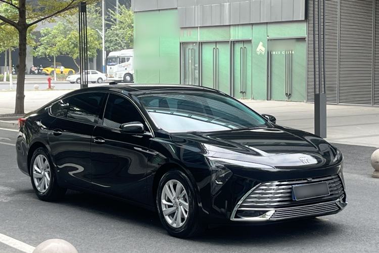 Used Buick LaCrosse 2023 Restyled 25T Cross-Country Edition Exterior 3