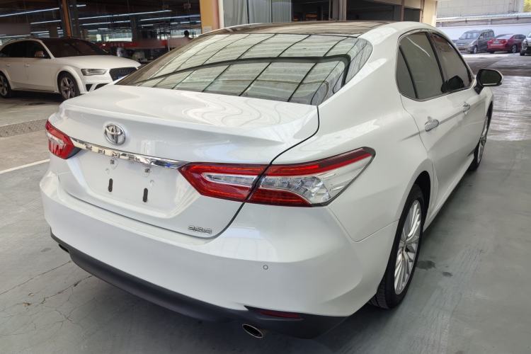 Used Toyota Camry 2019 Revised Version 2.5G Luxury Edition Exterior 9