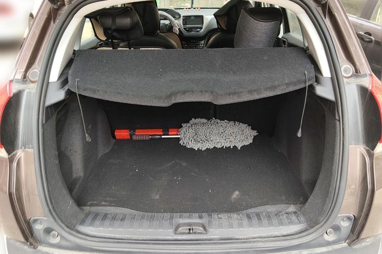 Used Peugeot 2008 2014 1.6L Automatic Navigation Edition Trunk