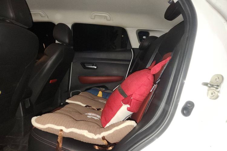 Used Haval H2s 2018 Red-Label 1.5T Manual Comfort Model Left Rear Seat