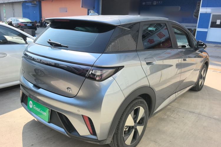 Used BYD Dolphin 2023 420 km Free Version
