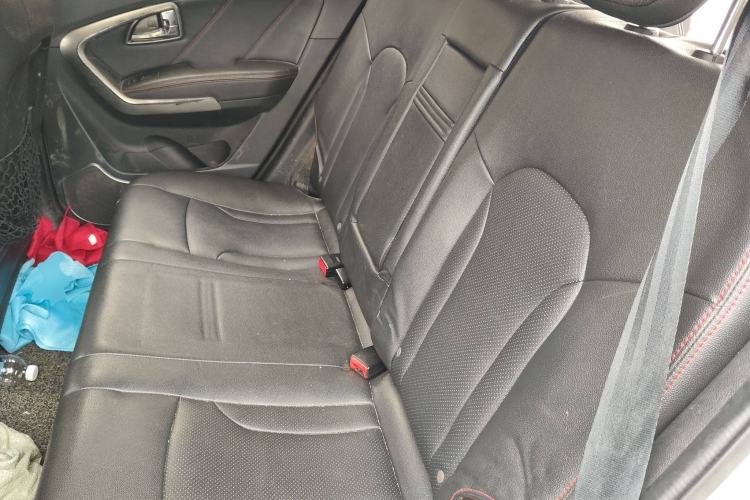 Used Huatai Santa Fe 2017 1.5T Gasoline Manual Two-Wheel-Drive Elite Model