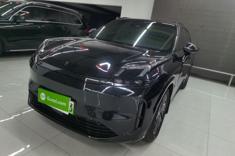 Used Lynk & Co 08 EM-P 2025 120km Long-Range Pro