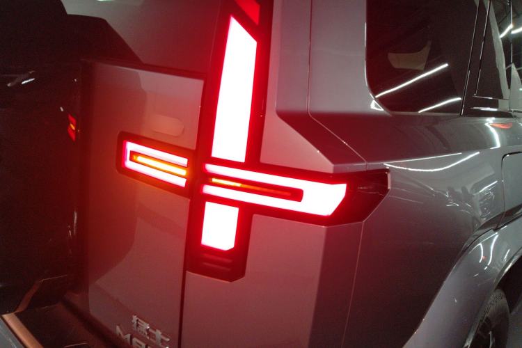 Used Brave warrior M817 2025 Model, Max