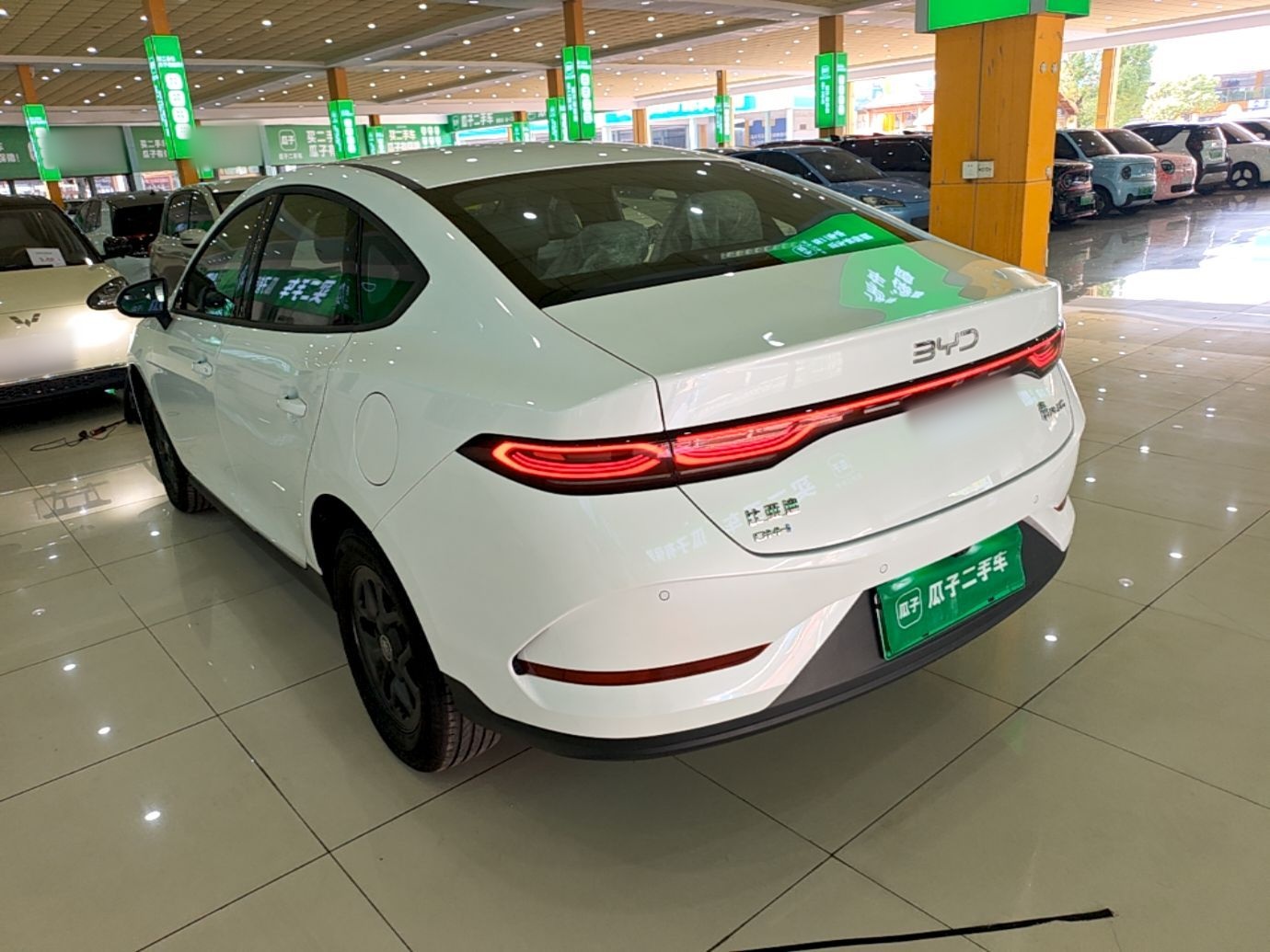 BYD Qin PLUS 2026 DM-i 128KM Progressive Model — снимка 4