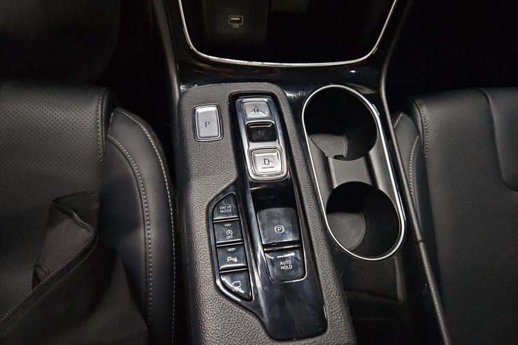 Used Hyundai Santa Fe 2020 380 TGDi Automatic Two-Wheel Drive GLS Luxury Edition
