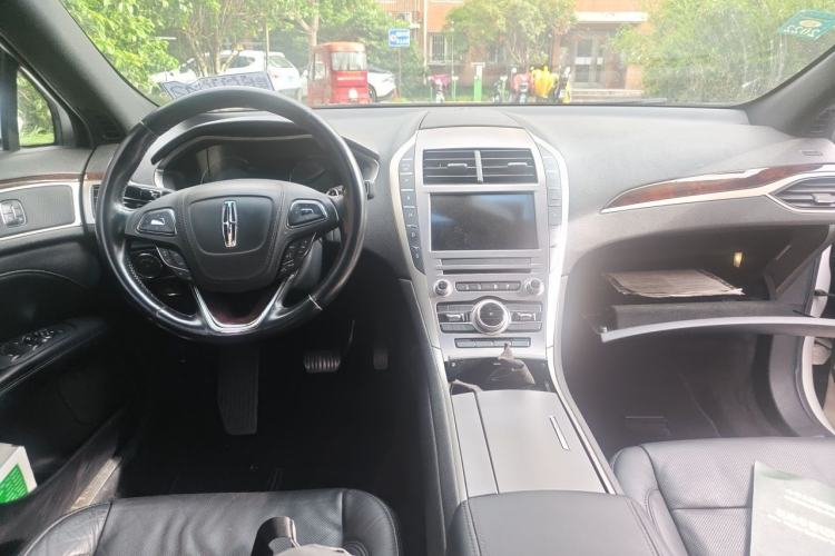 Used Lincoln MKZ 2017 2.0T Luxury Edition
