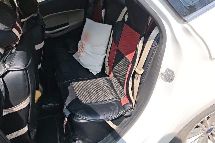 Used Ford Escort 2015 1.5L Automatic Comfort Edition
