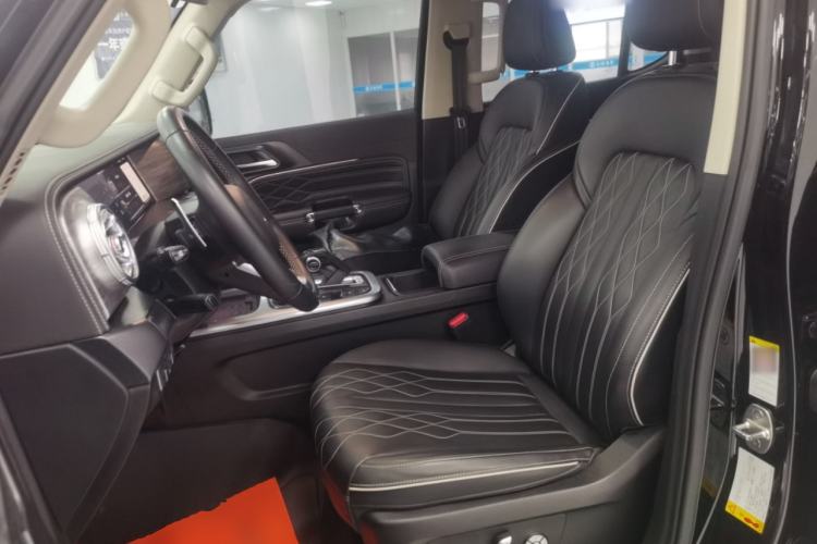 Used Tank 300 2021 2.0T Monet Tribute Limited Edition Left Front Seat