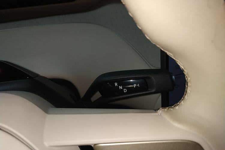 Used Xiaomi Auto YU7 2025 Ultra-Long Range High-Performance All-Wheel-Drive Max Edition