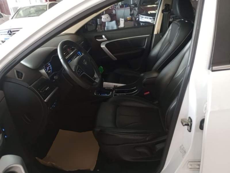 Used Geely Auto Emgrand 2017 Sedan Million Edition 1.5L CVT Upward Version — 14