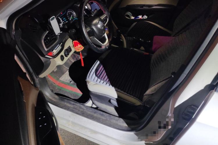 Used Buick GT 2018 15T Manual Elite Version China V Standard Driver Seat