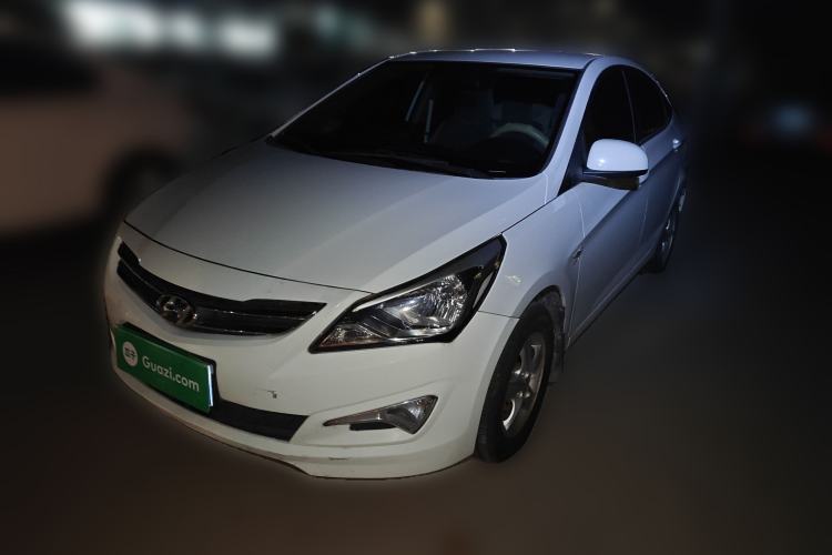 Used Hyundai Verna (older generation) 2016 1.4L Manual Smart GLS Trim