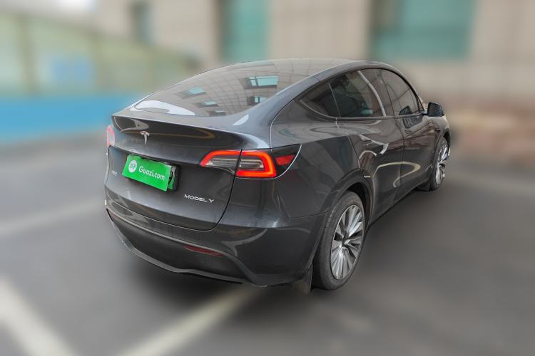 Used Tesla Model Y 2024 Rear-Wheel-Drive Version
