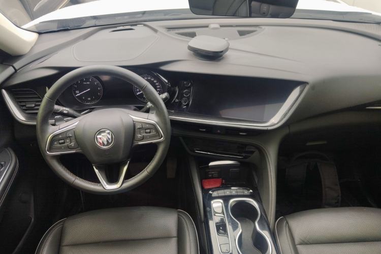 Used Buick Envision 2022 Encore Plus 652T Five-Seat Luxury Model Center Console