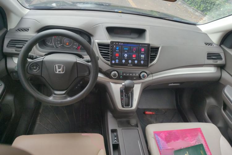 Used Honda CR-V 2013 2.0L 2WD Classic Edition Center Console