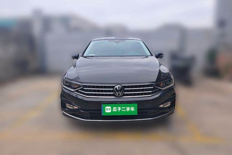 Used Volkswagen Magotan 2023 2 Million Units Commemorative Edition 330TSI DSG Luxury Version Front