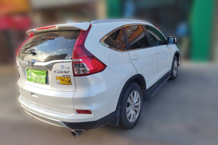 Used Honda CR-V 2015 2.0L two-wheel drive Fashion Edition Rear Right 45 Deg