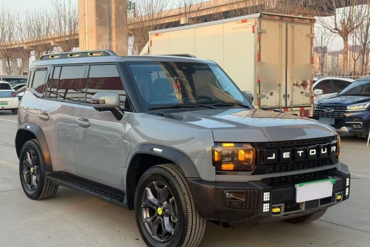 Used JETOUR Traveler 2023 2.0T All-Wheel-Drive CrossPRO
