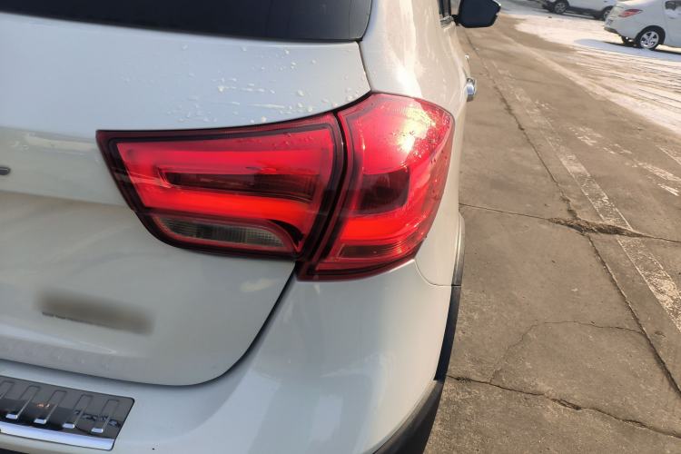Used Haval H1 2015 1.5L Manual Luxury Model
